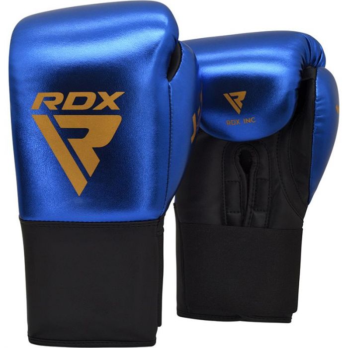 gloves and pads set